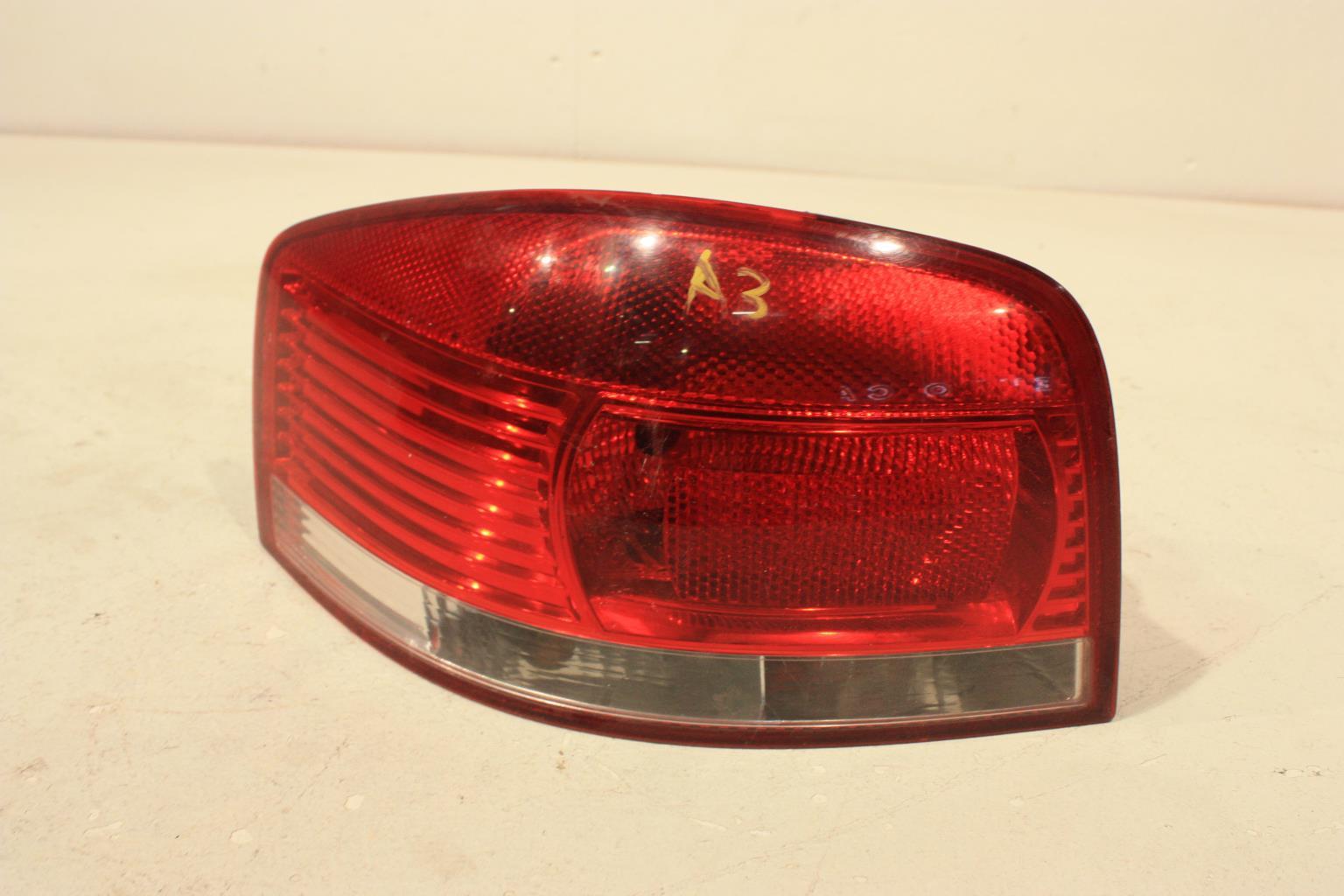 Feu arriere principal gauche (feux) AUDI A3 2 PHASE 1 Diesel - 1