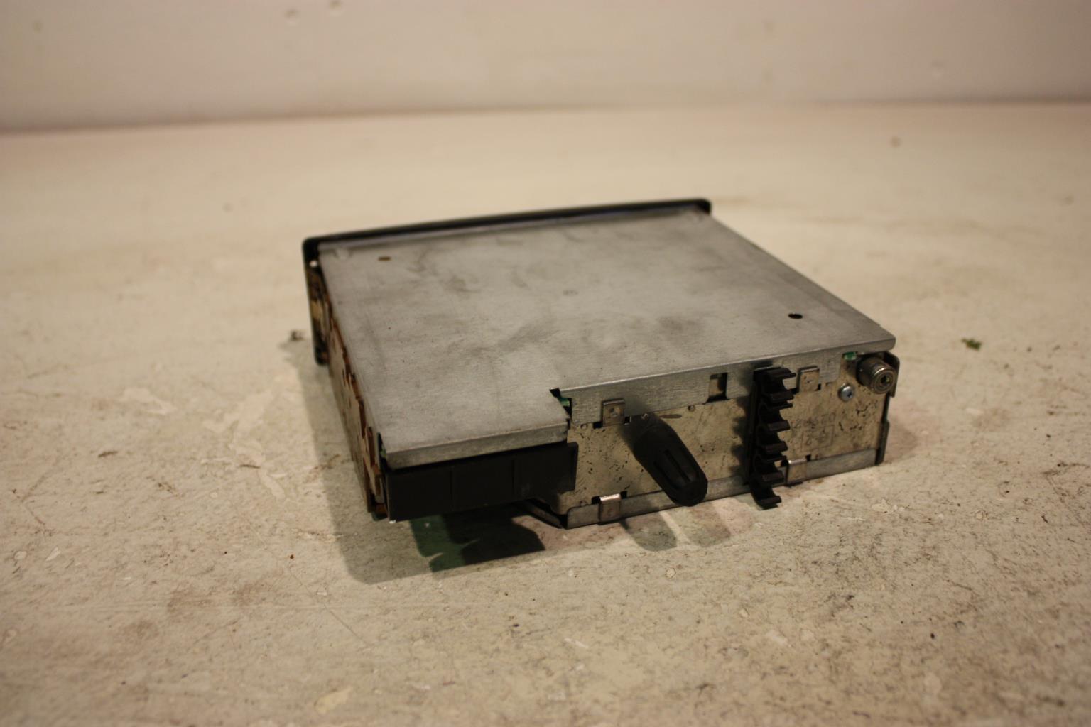 Autoradio RENAULT TRAFIC 2 PHASE 1  - 1