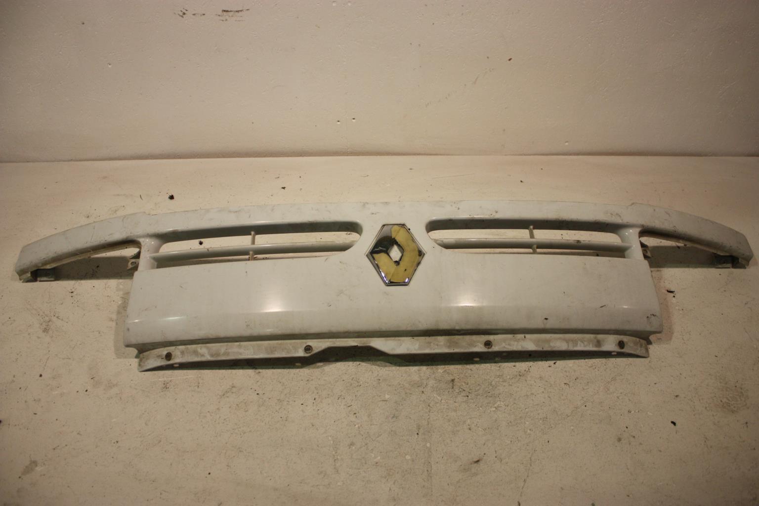 Calandre RENAULT MASTER 2 PHASE 1  - 1