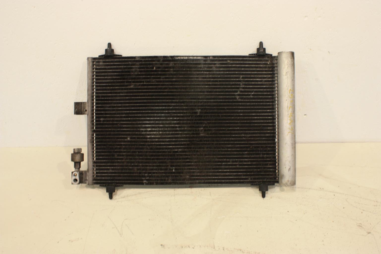 Face avant VOLKSWAGEN POLO 4 PHASE 1 Diesel - 1