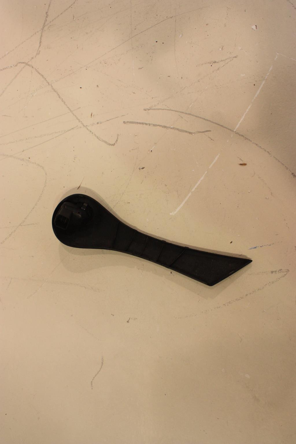 Poignee interieur avant gauche RENAULT MEGANE 2 PHASE 2 Diesel - 1
