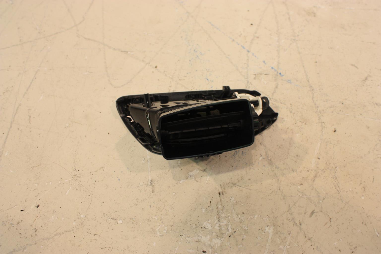 Aerateur tableau de bord avant droit RENAULT SCENIC 3 PHASE 1 Diesel - 1