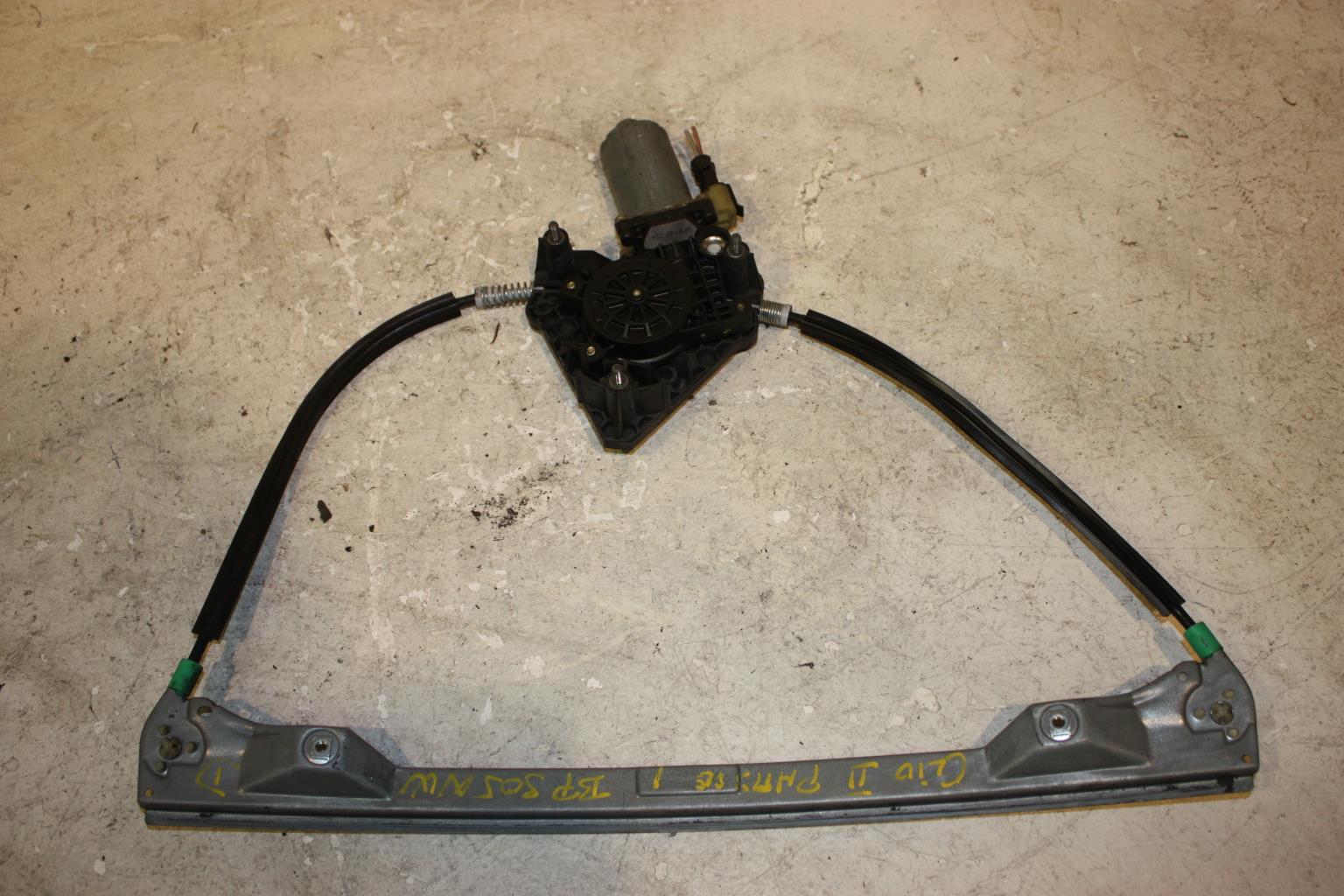 Mecanisme de leve vitre electrique avant droit RENAULT CLIO 2 PHASE 1 Essence - 1