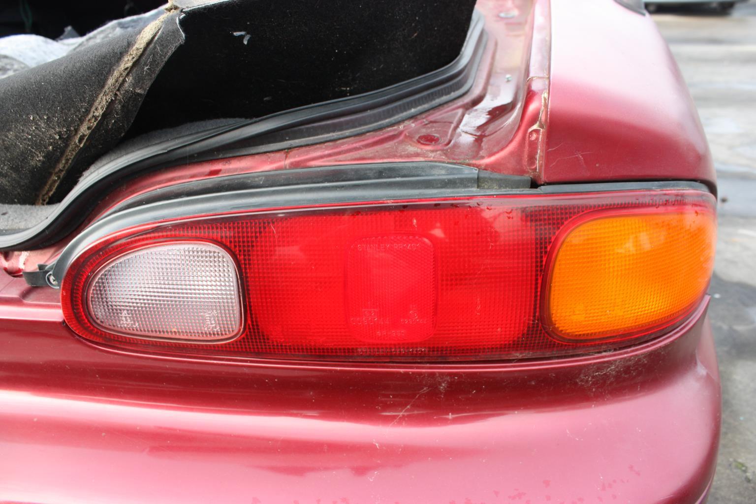 Feu arriere principal droit (feux) MAZDA MX6 COUPE Essence - 1