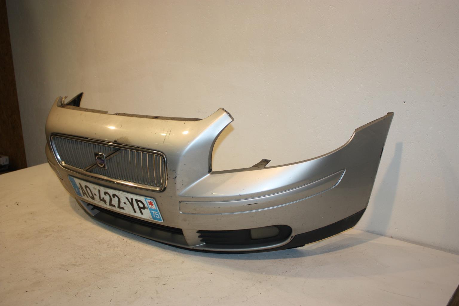 Pare choc avant VOLVO V 50 PHASE 1 BREAK Diesel - 1