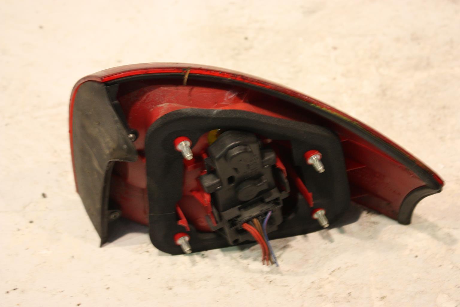 Feu arriere principal gauche (feux) AUDI A6 2 PHASE 2 Diesel - 1