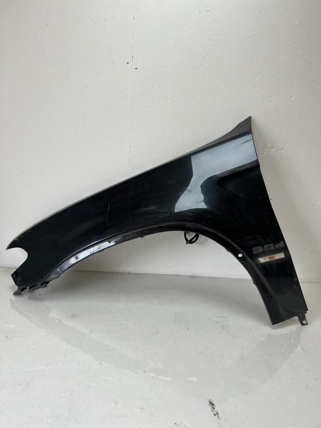 Aile avant gauche BMW X5 E53  - 1