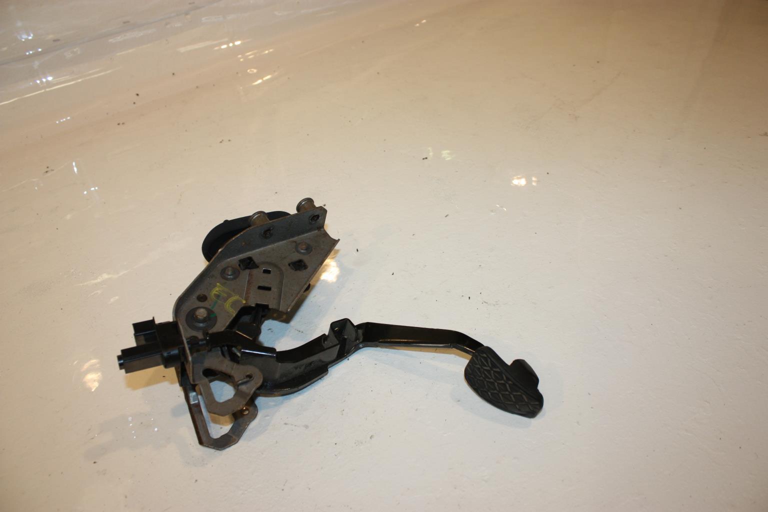 Pedale d'accelerateur CITROEN C3 2 PHASE 1  - 1