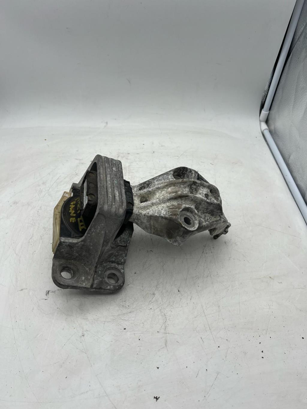 Support moteur RENAULT MEGANE 3 PHASE 1  - 1