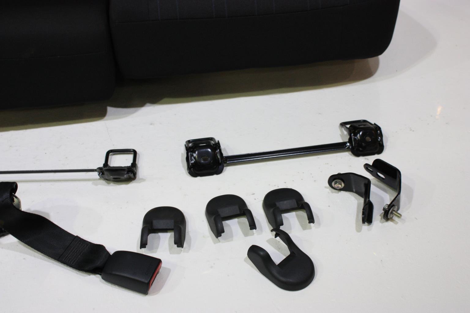 Banquette arriere TOYOTA AURIS 1 PHASE 1  - 1