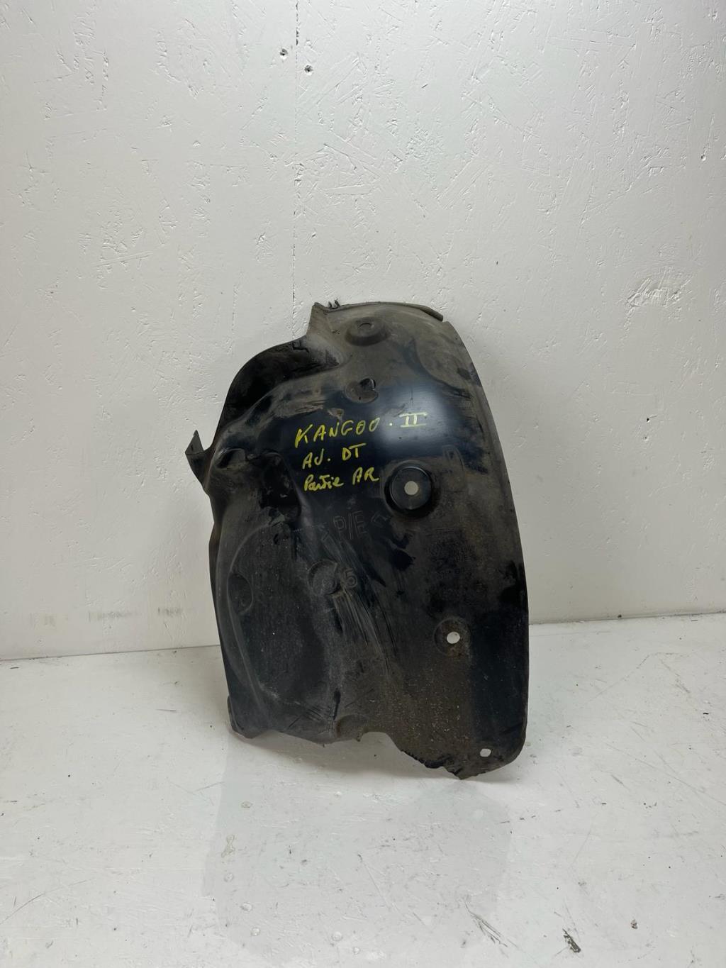 Pare boue arriere droit RENAULT KANGOO 2 PHASE 1 Diesel - 1