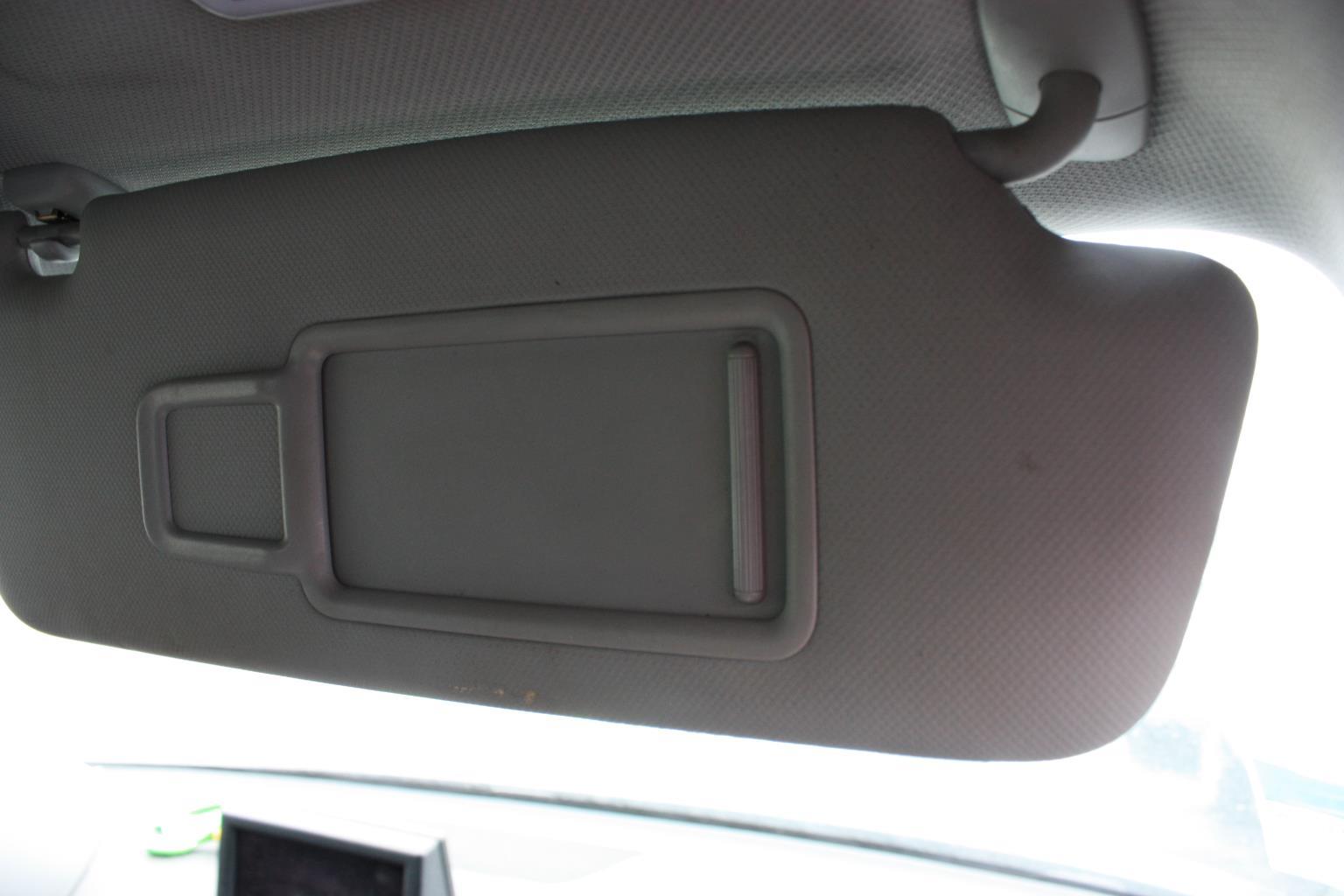 Pare soleil droit AUDI A1 1 PHASE 1 Essence - 1