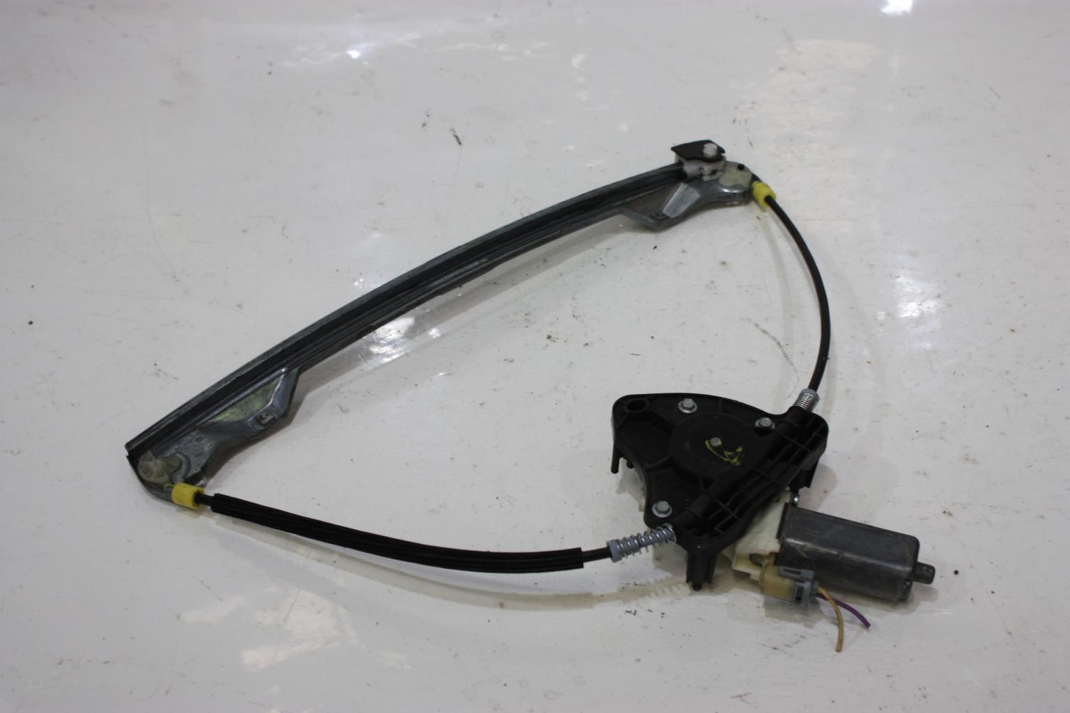 Mecanisme de leve vitre electrique avant gauche RENAULT CLIO 2 PHASE 1 Essence - 1