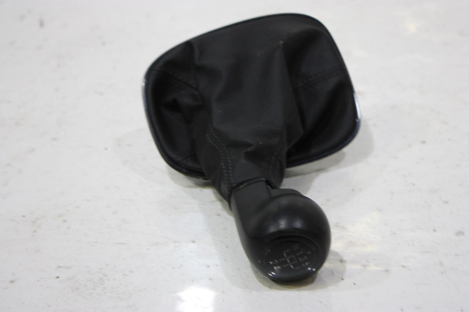 Pommeau de vitesses OPEL CORSA E Diesel - 1