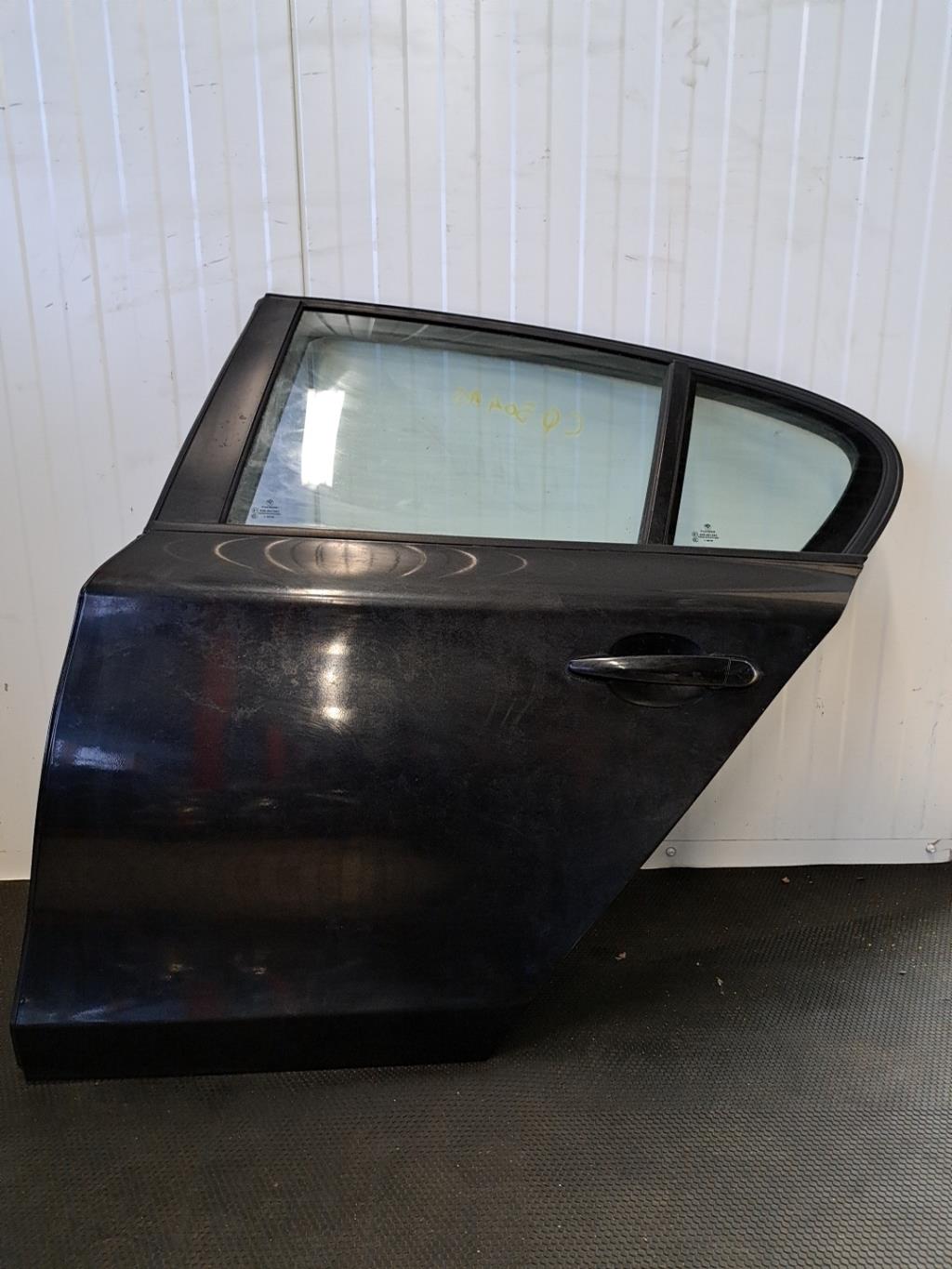 Porte arriere gauche BMW SERIE 1 E87 PHASE 1 Diesel - 1