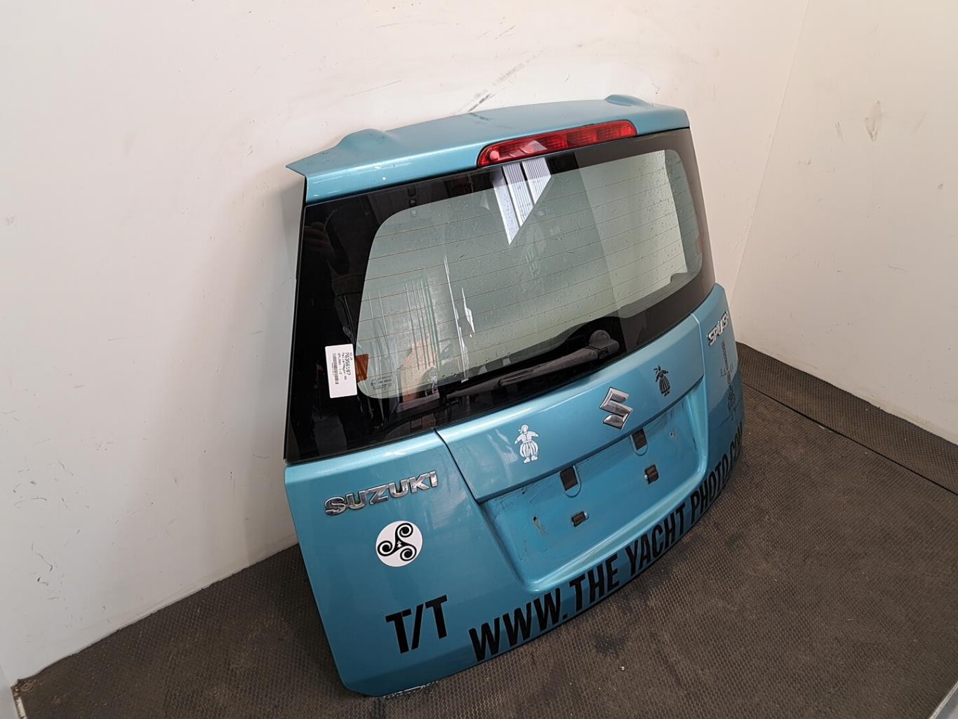 Malle/Hayon arriere SUZUKI SPLASH Diesel - 1
