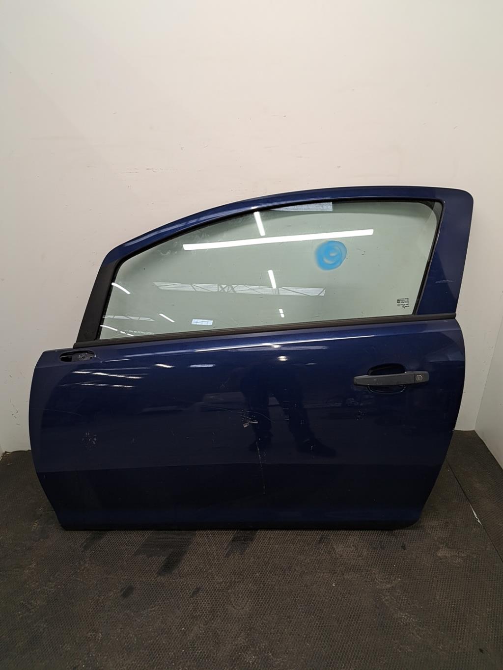 Porte avant gauche OPEL CORSA D PHASE 1 Diesel - 1