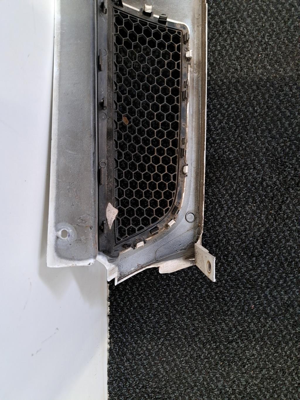 Calandre RENAULT TRAFIC 2 PHASE 1 Diesel - 1