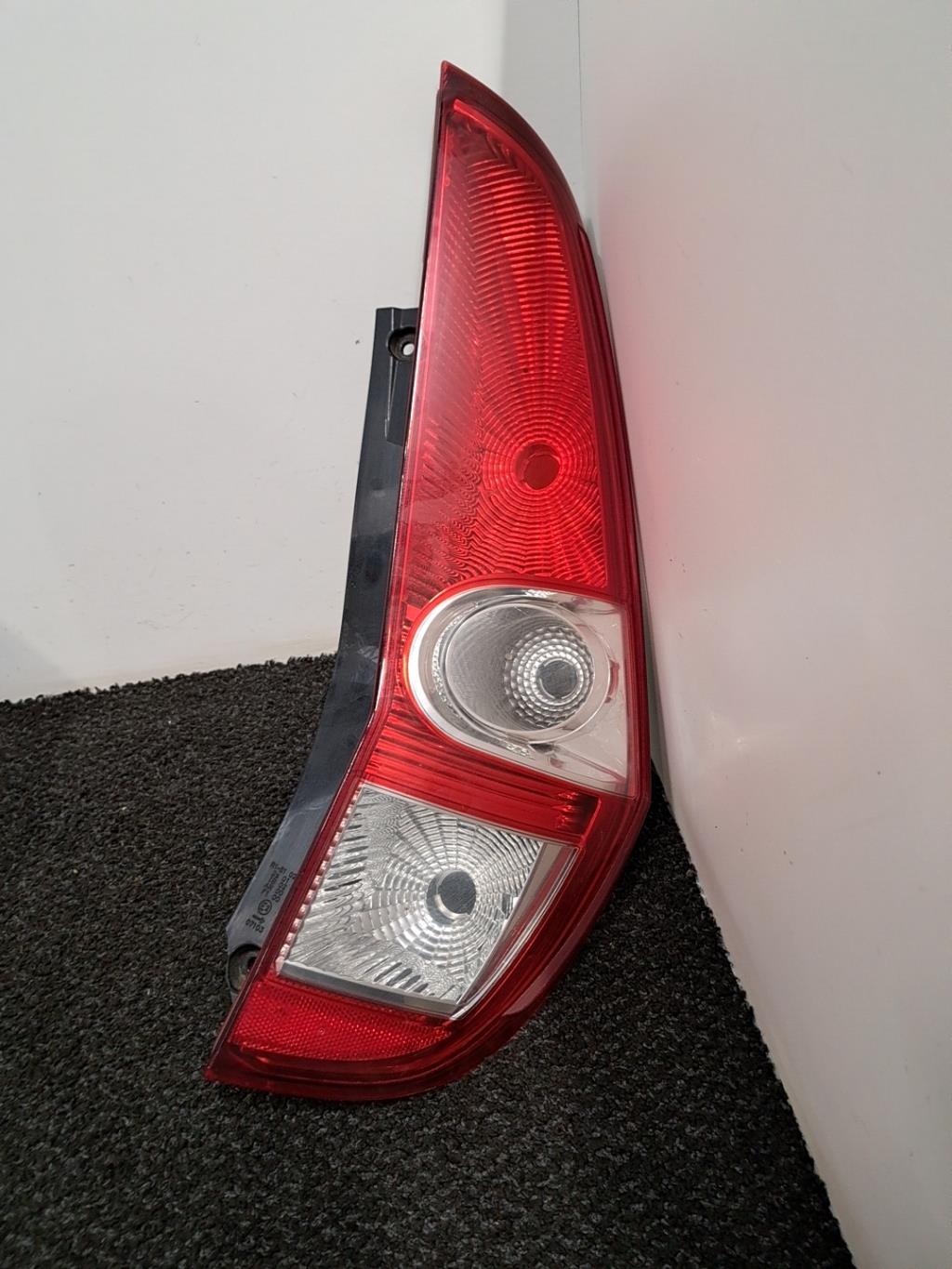 Feu arriere principal droit (feux) SUZUKI SPLASH Essence - 1