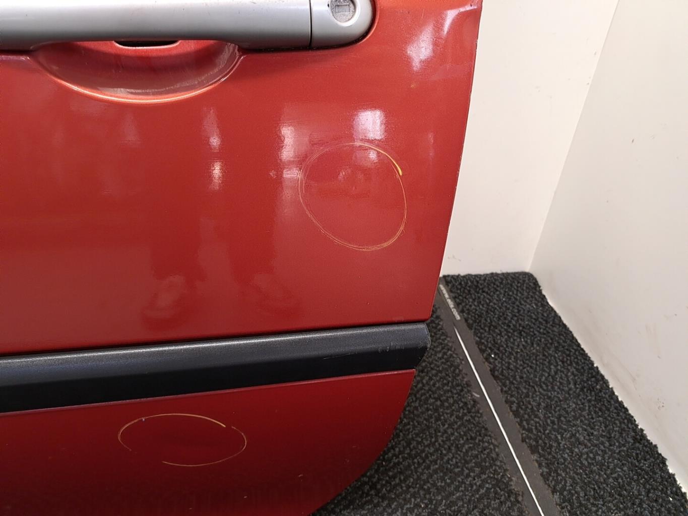 Porte avant gauche RENAULT CLIO 3 PHASE 1 Essence - 1