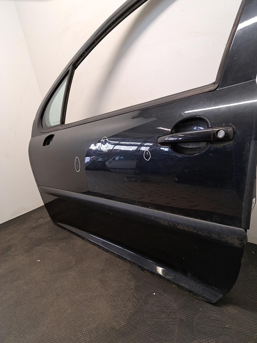 Porte avant gauche PEUGEOT 207 PHASE 1 Diesel - 1