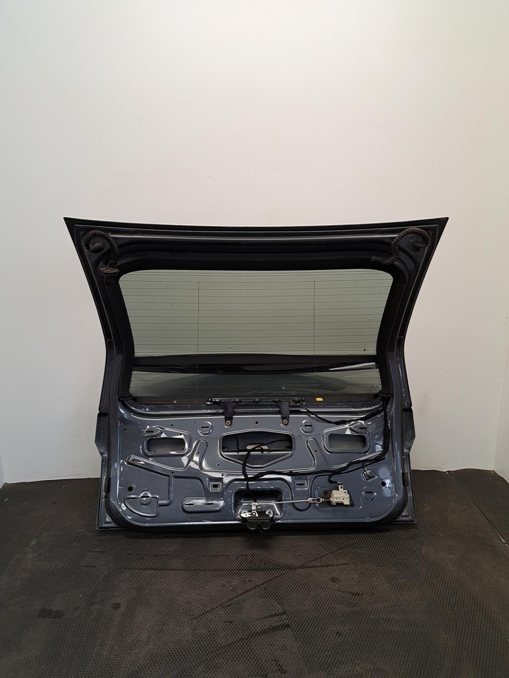 Malle/Hayon arriere AUDI A2 Diesel - 1