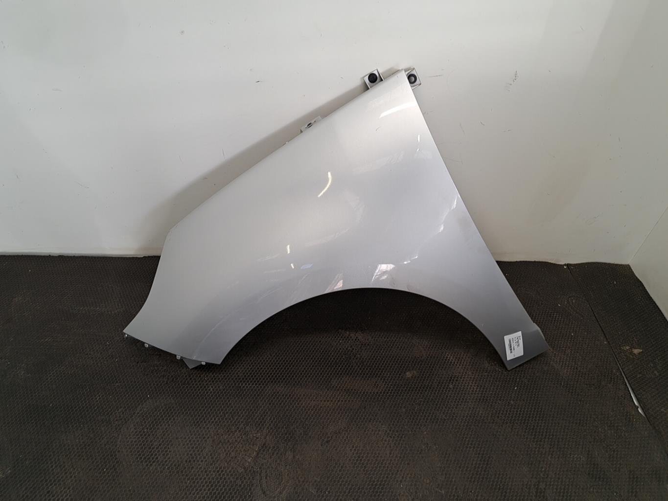 Aile avant gauche RENAULT SCENIC 3 PHASE 1 Diesel - 1