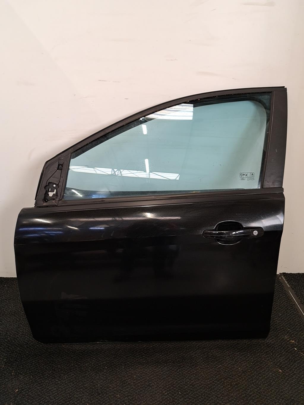 Porte avant gauche FORD FOCUS 2 PHASE 2 Diesel - 1