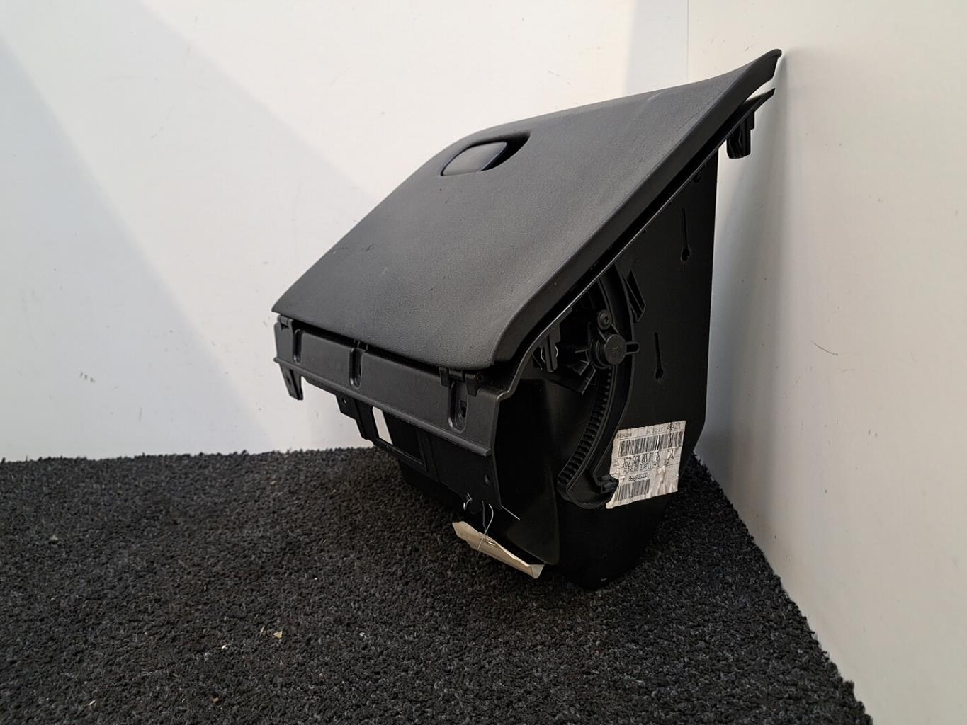 Boite a gants CITROEN C3 PICASSO PHASE 1 Diesel - 1