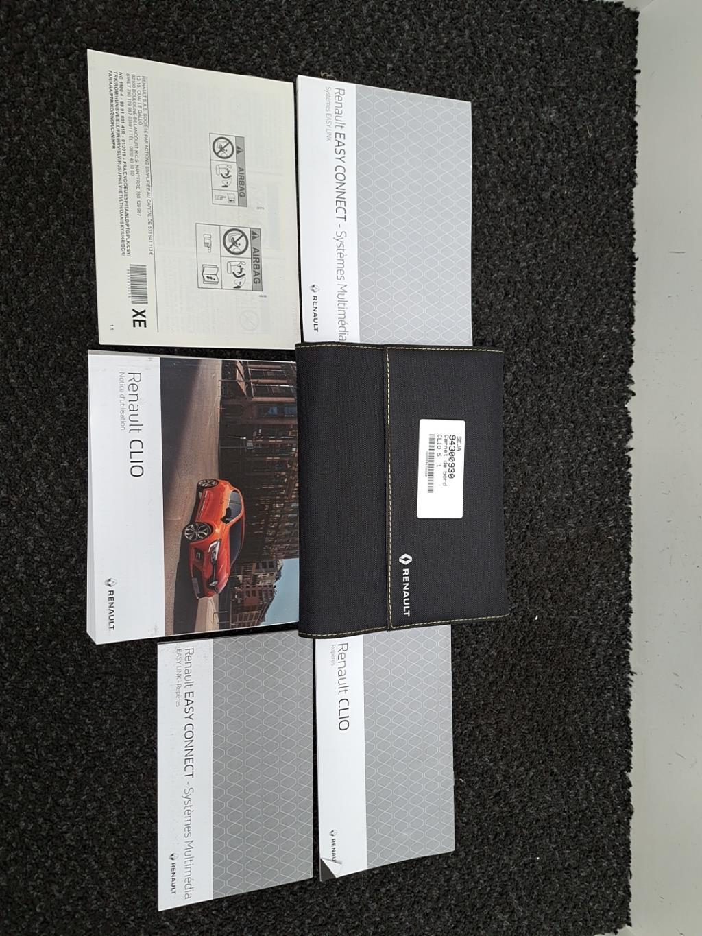 Carnet de bord RENAULT CLIO 5 Essence - 1