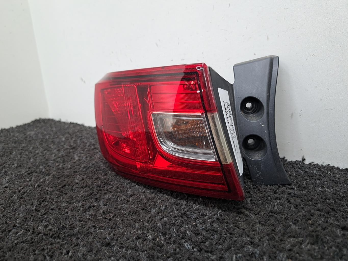 Feu arriere principal gauche (feux) RENAULT CLIO 4 PHASE 1 Essence - 1