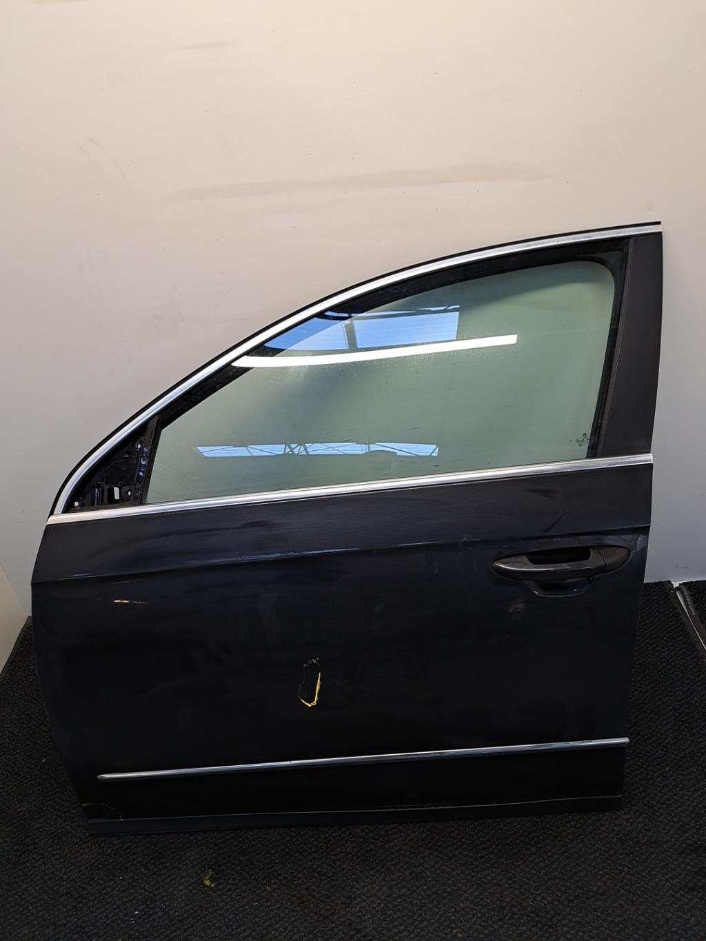 Porte avant gauche VOLKSWAGEN PASSAT 5 Diesel - 1