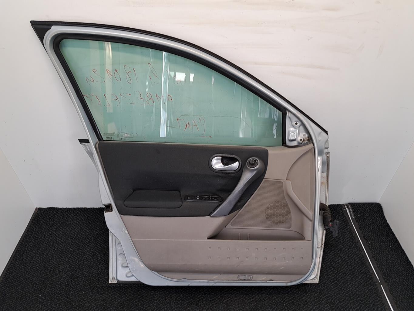Porte avant gauche RENAULT MEGANE 2 PHASE 1 Diesel - 1