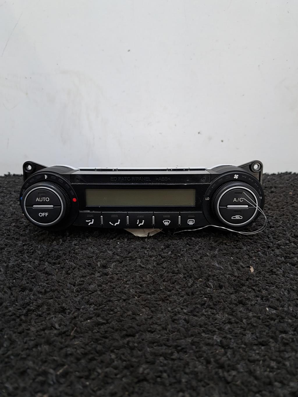 Commande chauffage KIA CEE-D 1 SPORT WAGON PHASE 1 BREAK Diesel - 1