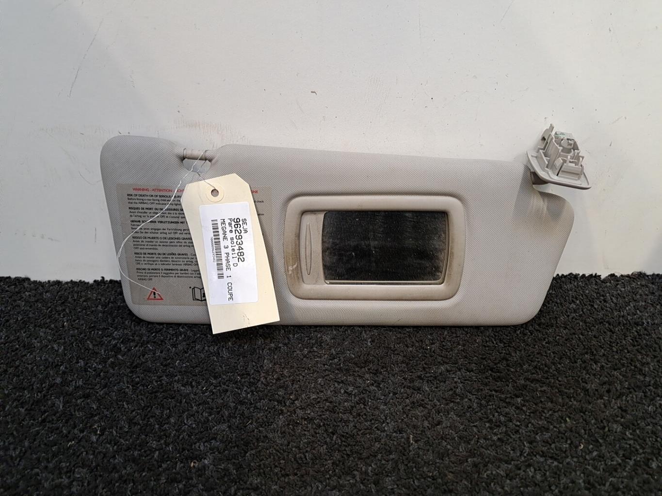 Pare soleil droit RENAULT MEGANE 3 PHASE 1 COUPE Diesel - 1