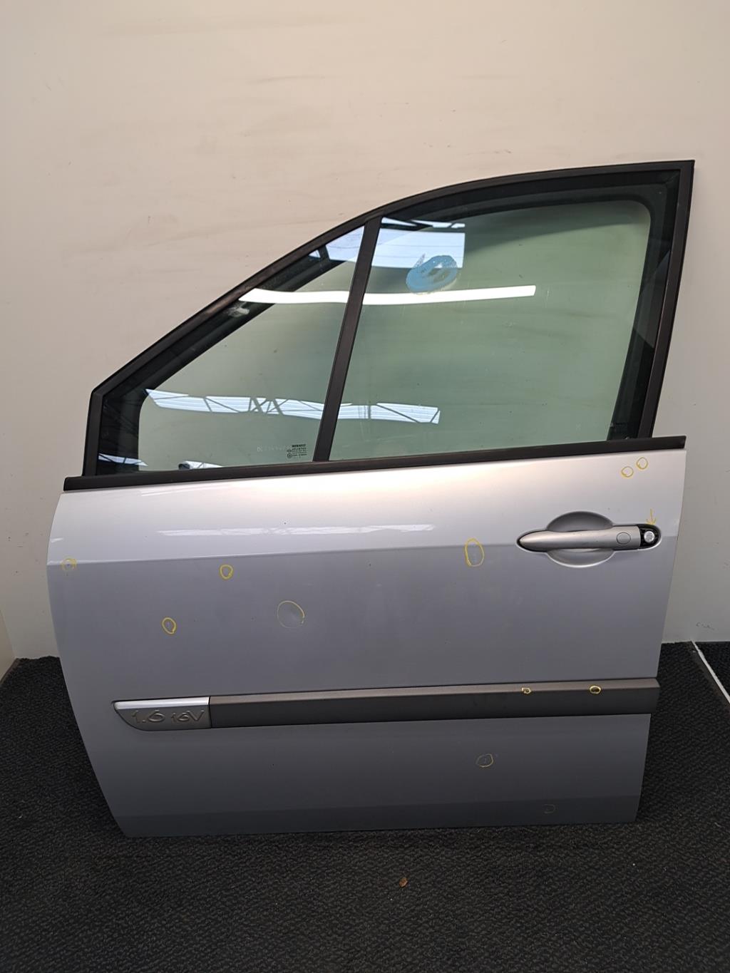Porte avant gauche RENAULT SCENIC 2 PHASE 1 Essence - 1