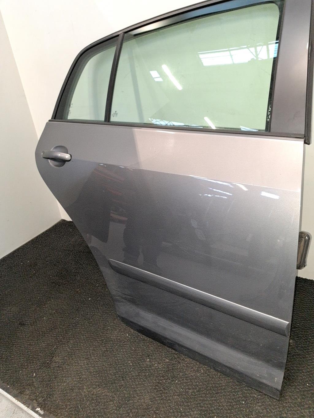 Porte arriere droit VOLKSWAGEN GOLF PLUS PHASE 1 Diesel - 1