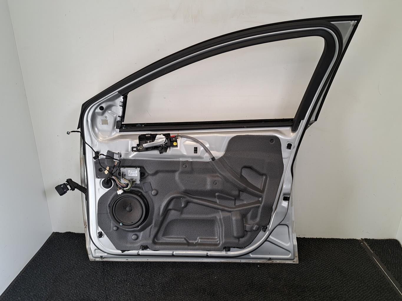 Porte avant droit FORD MONDEO 3 PHASE 1 BREAK Diesel - 1