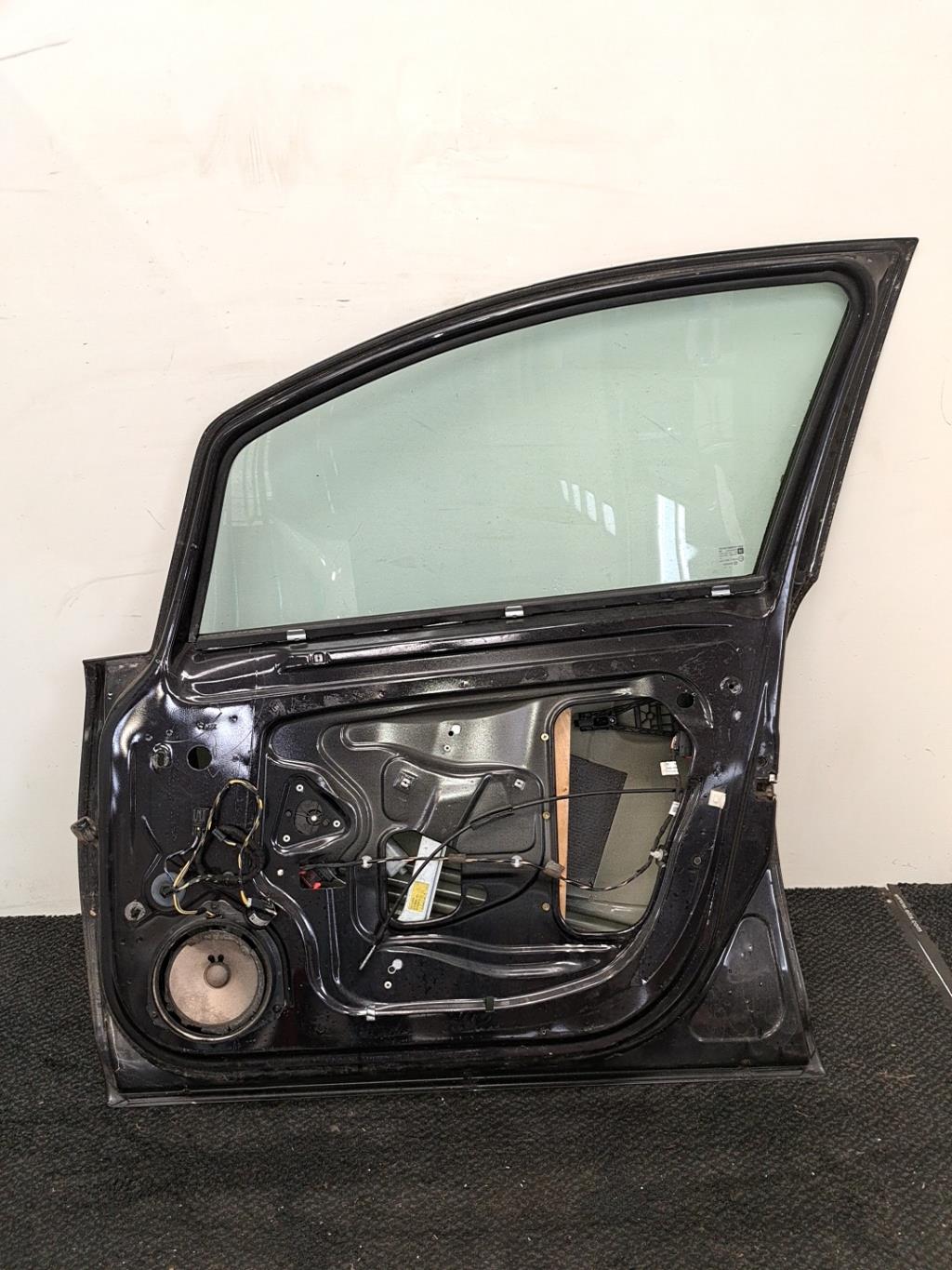 Porte avant droit OPEL CORSA D PHASE 1 Diesel - 1
