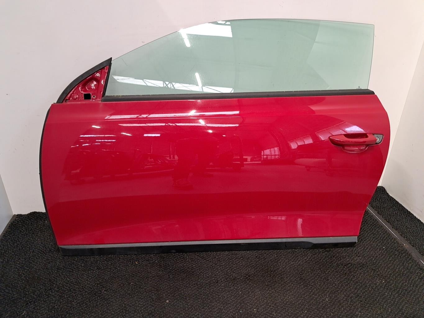 Porte avant gauche VOLKSWAGEN SCIROCCO 3 PHASE 1 COUPE Essence - 1