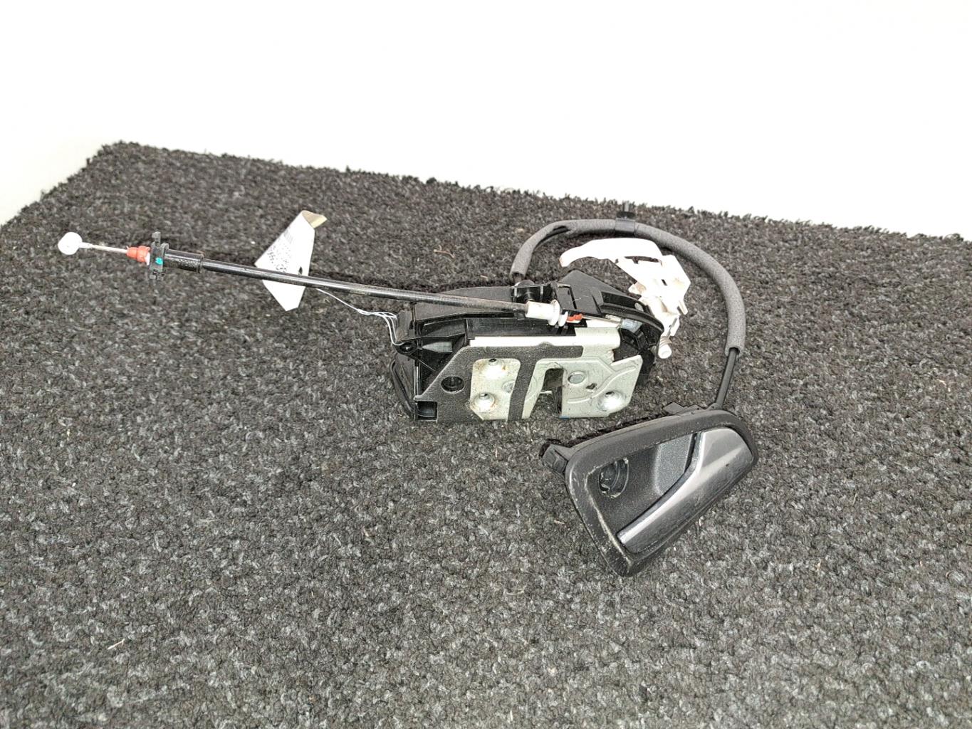 Serrure arriere droit FORD FOCUS 3 PHASE 1 Diesel - 1