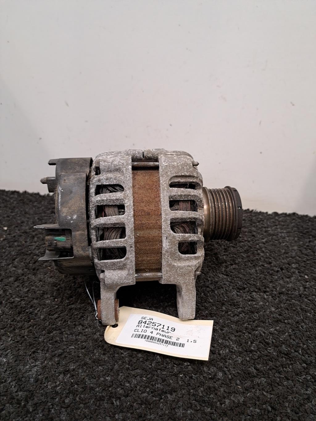 Alternateur RENAULT CLIO 4 PHASE 2 Diesel - 1