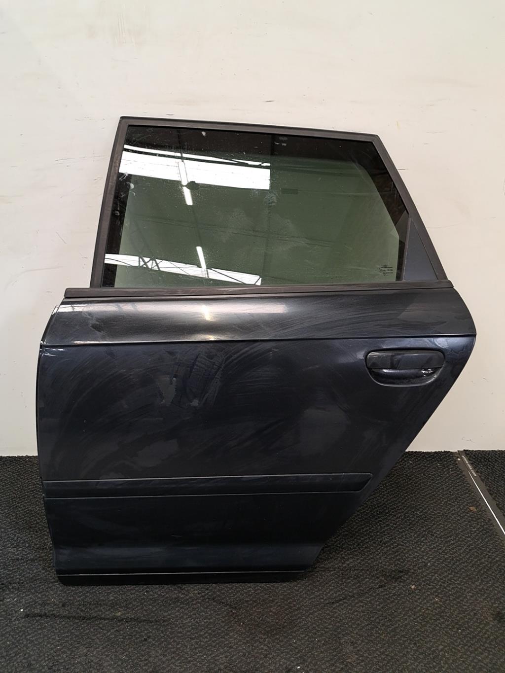 Porte arriere gauche AUDI A3 2 SPORTBACK PHASE 1 Diesel - 1