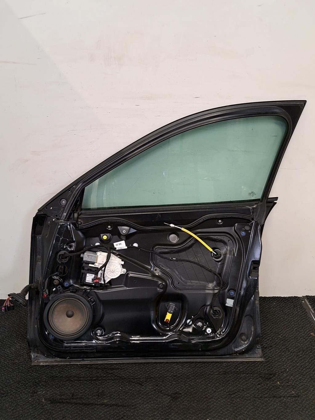 Porte avant droit AUDI A3 2 SPORTBACK PHASE 1 Diesel - 1