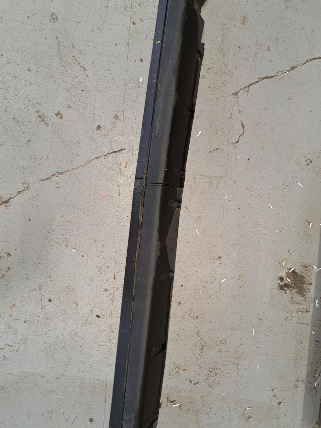 Bas de caisse gauche CITROEN C6 Diesel - 1