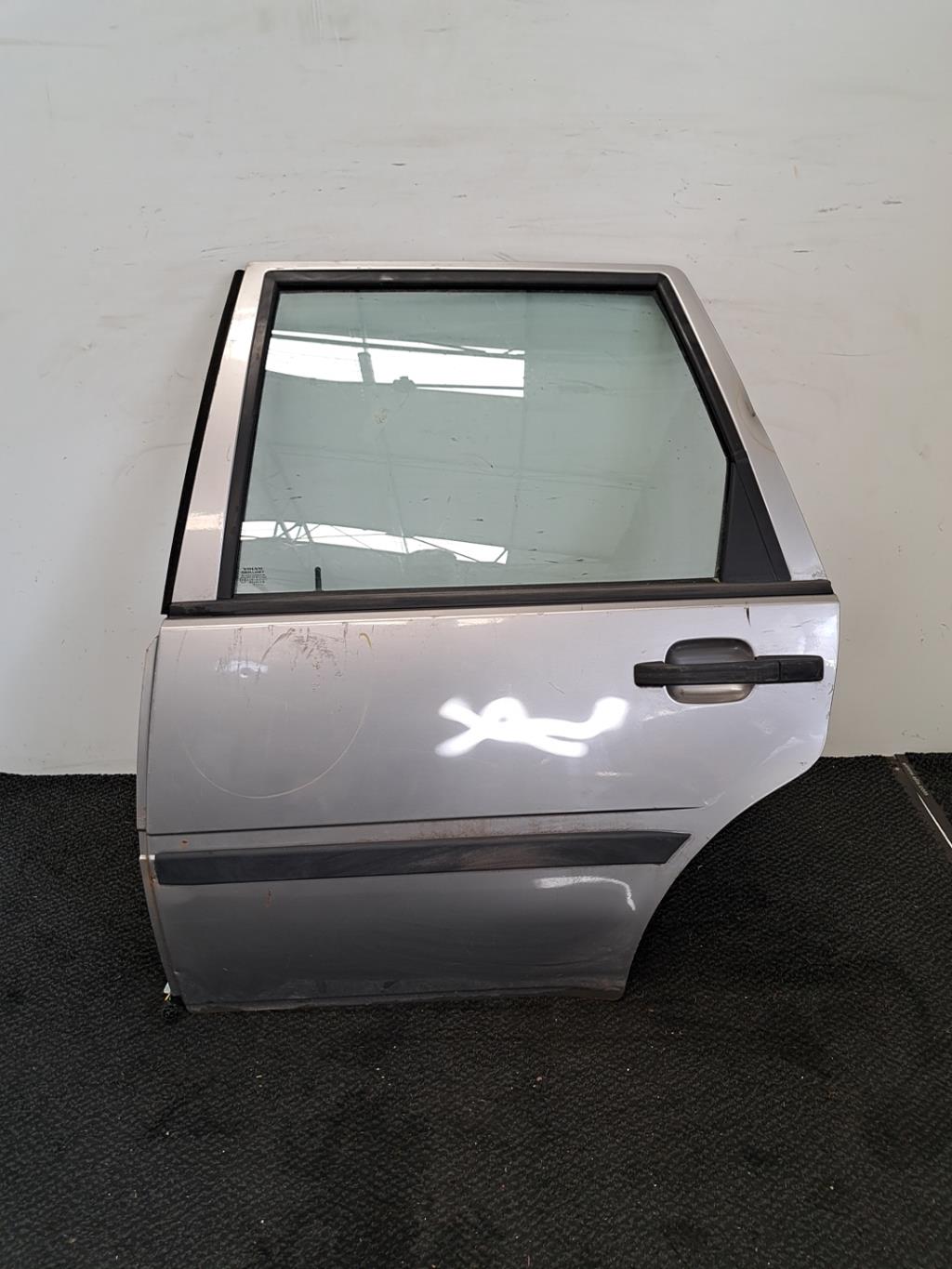 Porte arriere gauche VOLVO 440 PHASE 1  - 1