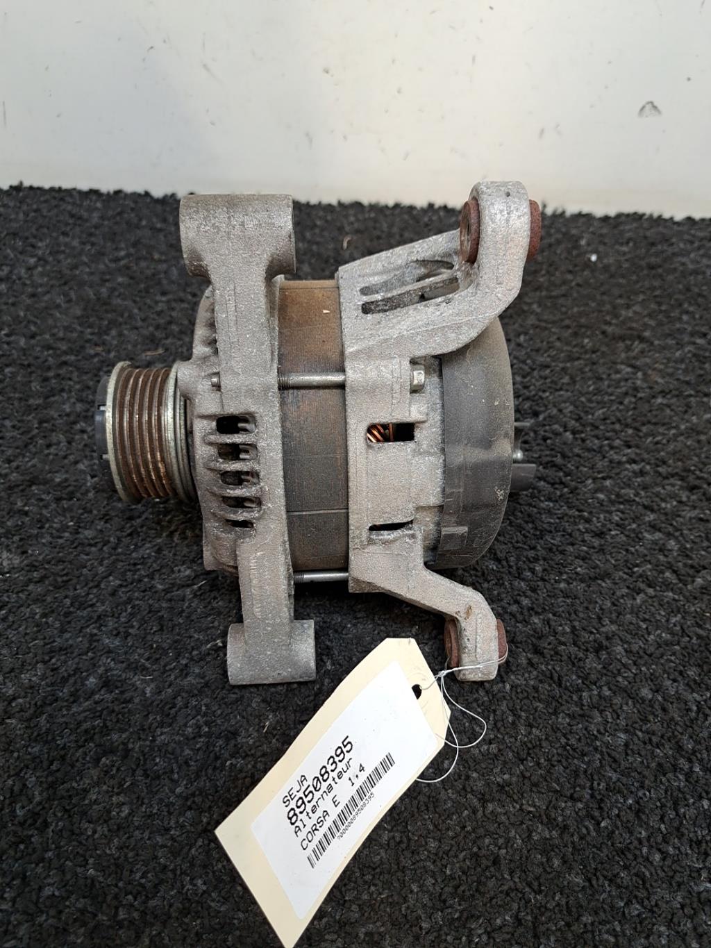 Alternateur OPEL CORSA E Essence - 1