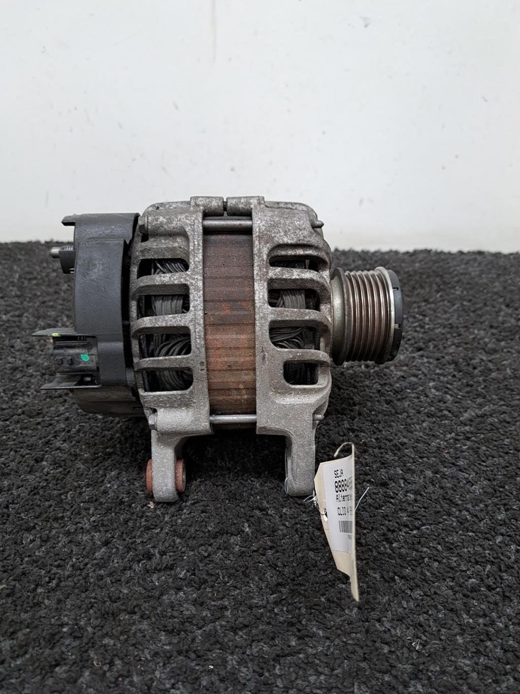 Alternateur RENAULT CLIO 4 PHASE 2 Diesel - 1