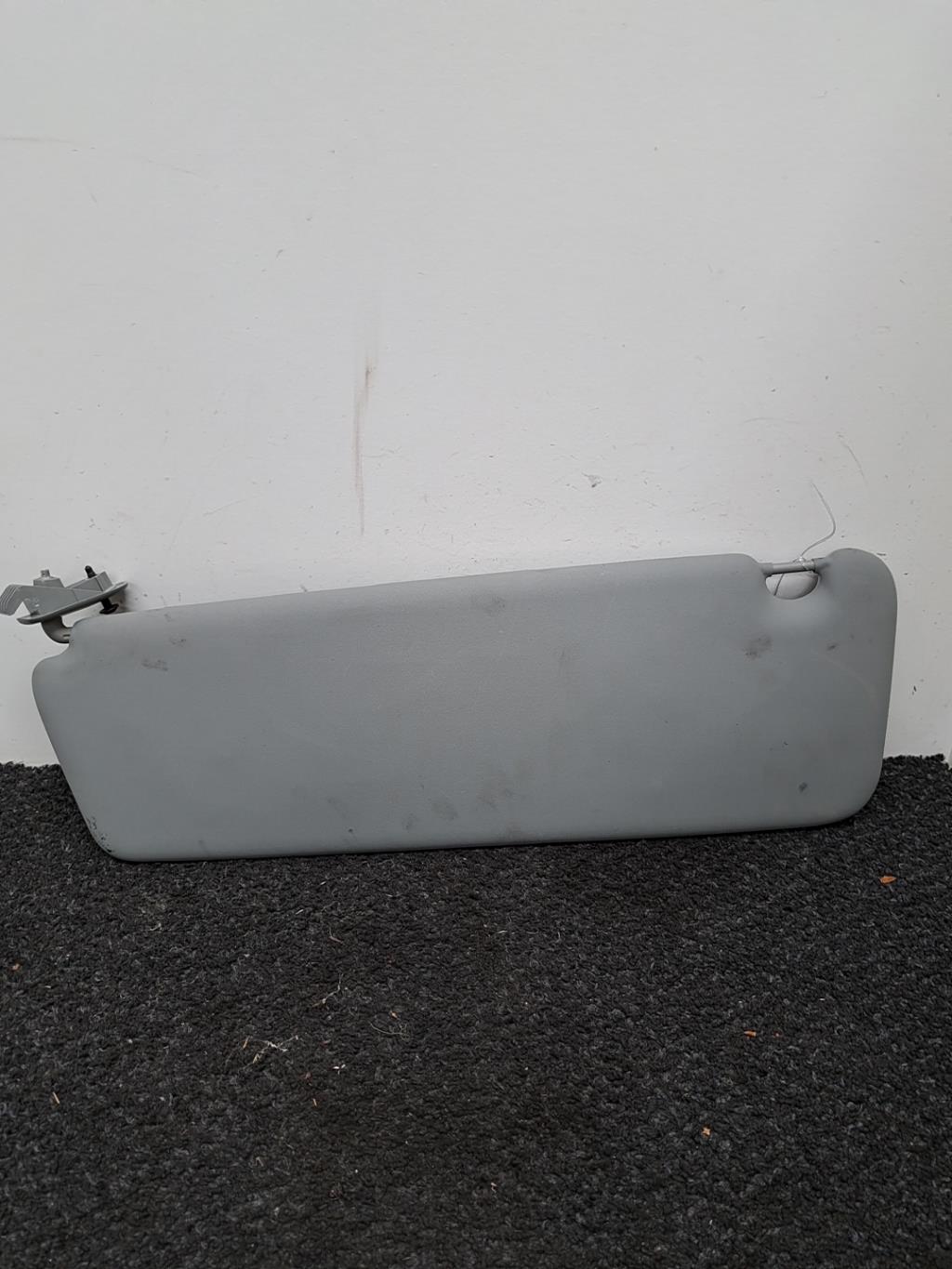 Pare soleil droit RENAULT TRAFIC 2 PHASE 2 Diesel - 1