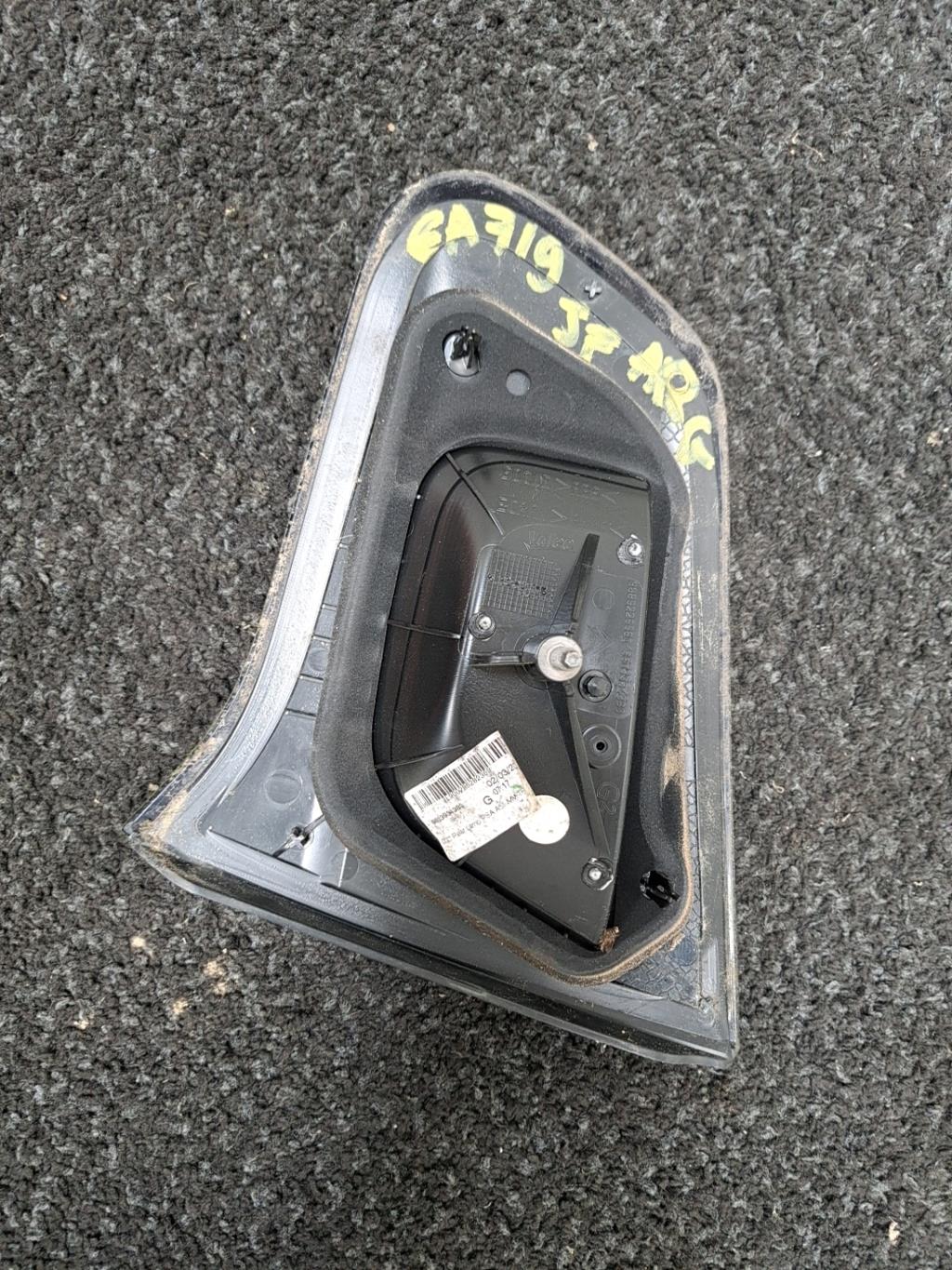 Feu arriere secondaire gauche (feux) CITROEN C3 2 PHASE 2 Diesel - 1